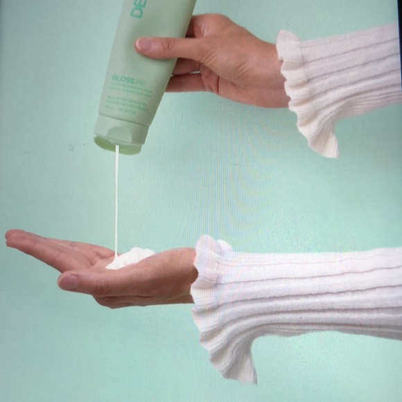 NEW Design.me gloss me hydrating treatment mask - Picture 4 of 8